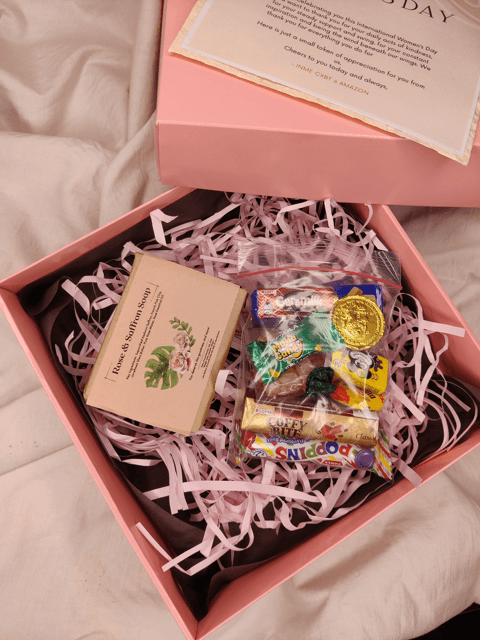 Handpicked gifts and hampers for teams and clients